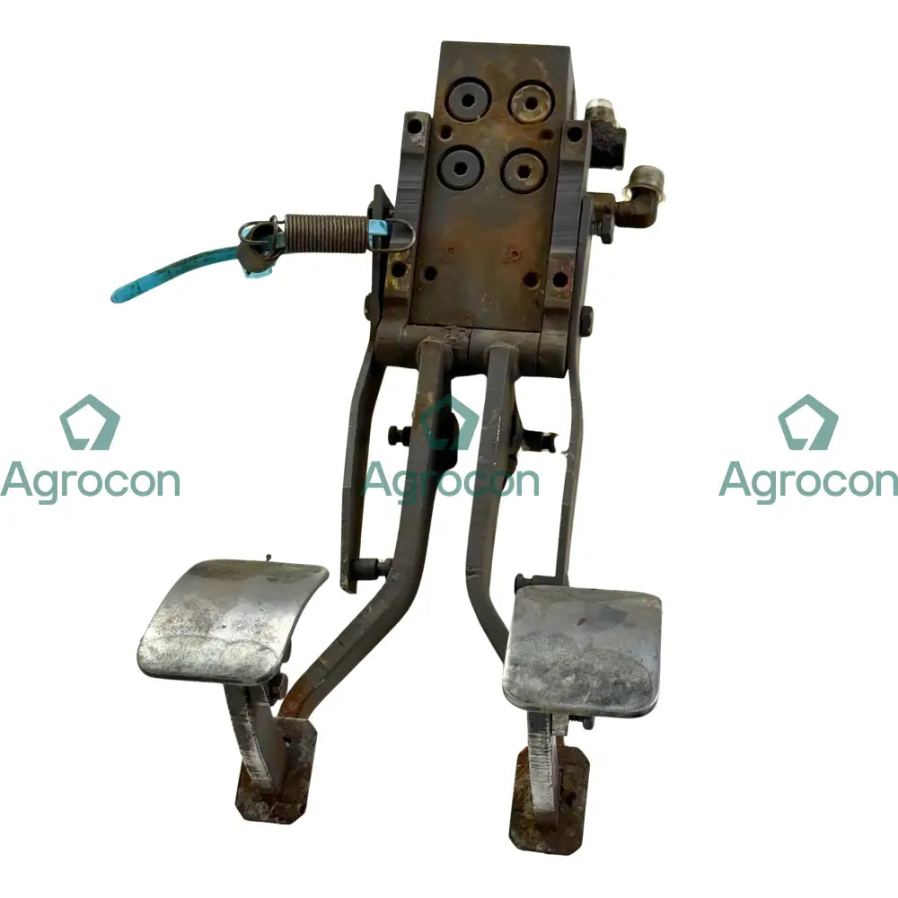 Pedalventil slänt | 14054202 | Åkerman EC300 Hydraulventil