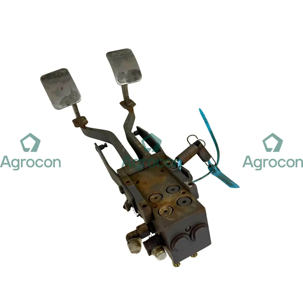 Pedalventil slänt | 14054202 | Åkerman EC300 Hydraulventil
