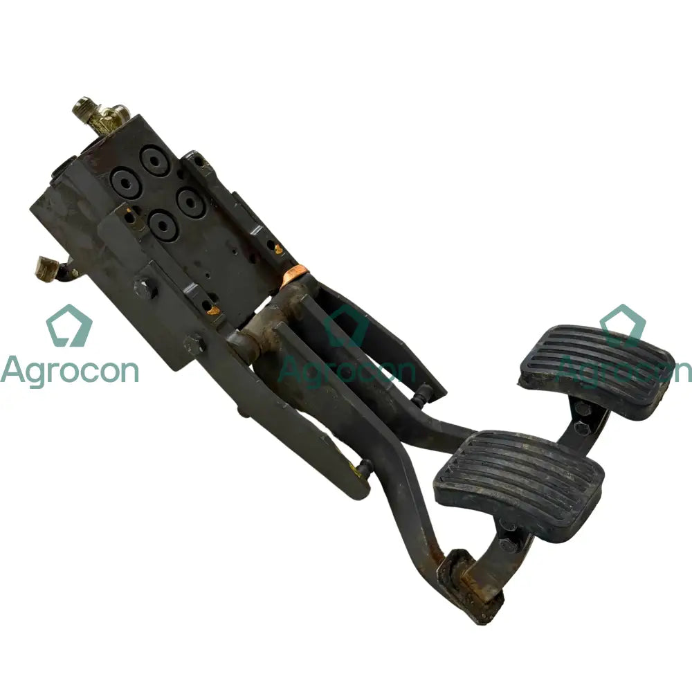 Pedalventil slänt | 14054202 | Åkerman EW130C Hydraulventil