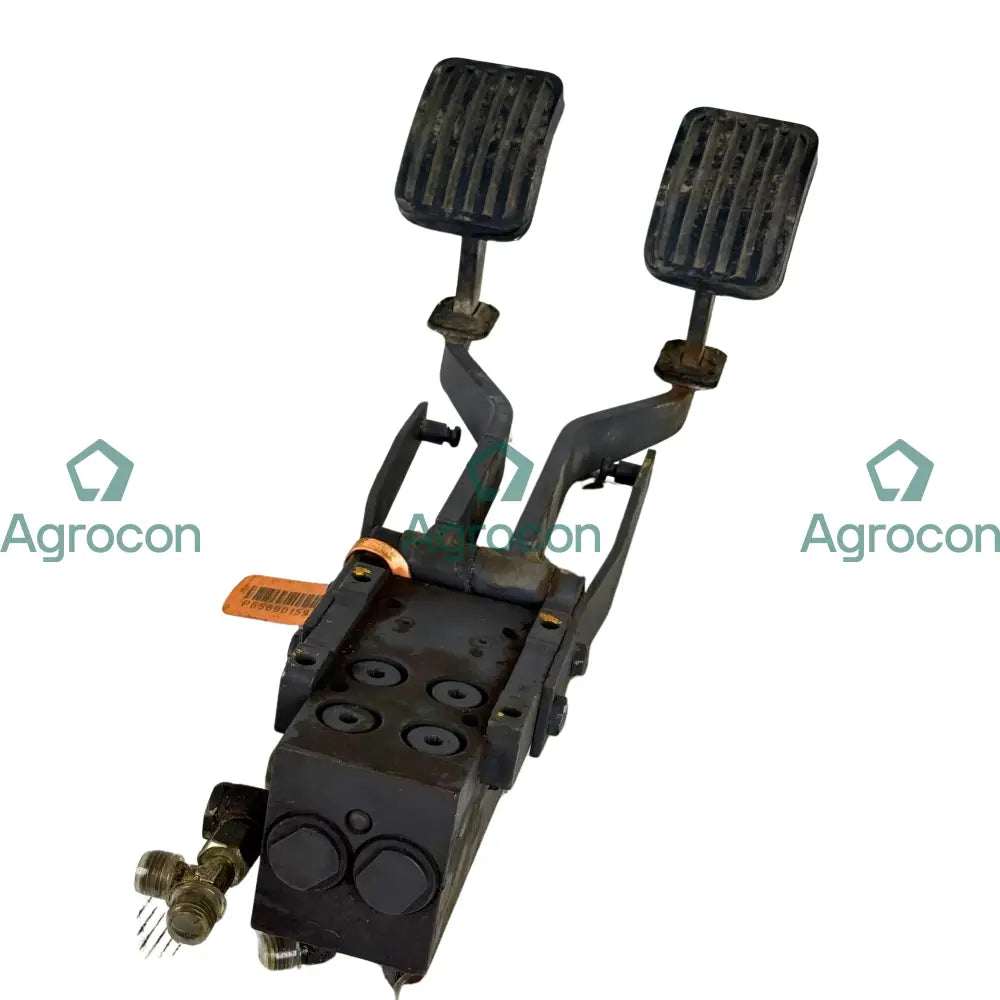 Pedalventil slänt | 14054202 | Åkerman EW130C Hydraulventil