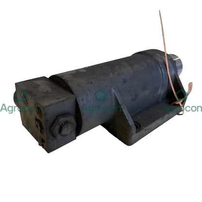 Pendelcylinder | 14240858 | Åkerman EW130C - Hydraulcylinder Undervagnsdelar