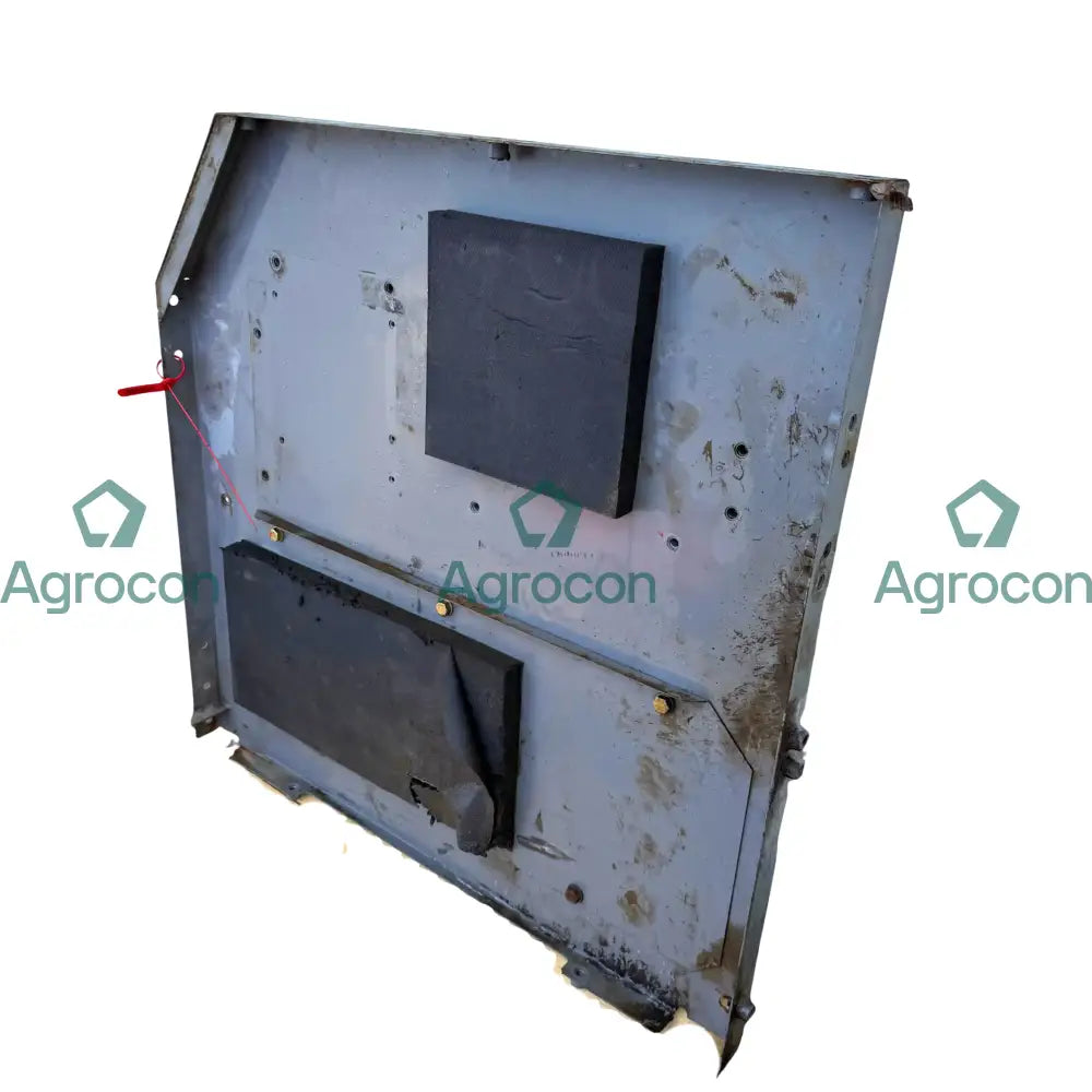 Plåt mellan hytt och luftrenare | 8105387 | Hitachi ZX250LC-3 Karosseri