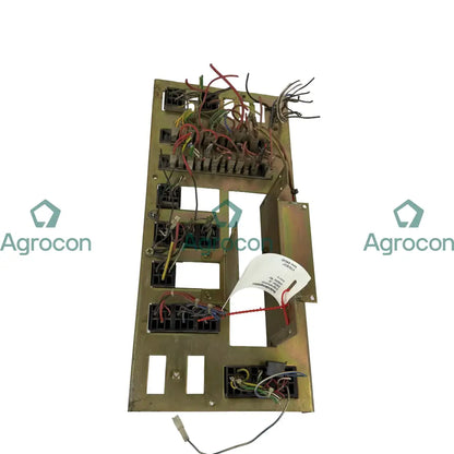 Relä/säkringshållare | Volvo BM6300 Elsystem Hyttdelar