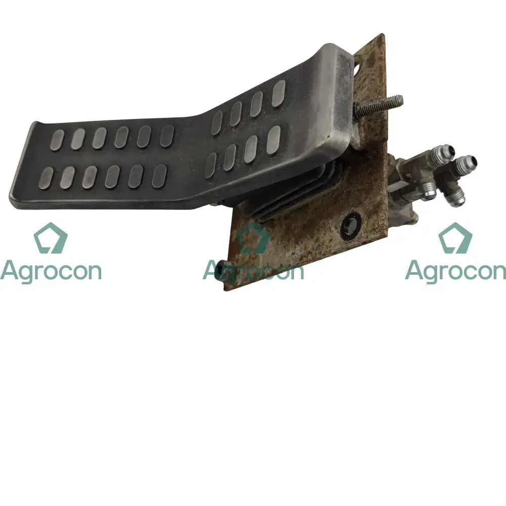 Släntpedal komplett | 3107562 9219244 9766167 | Hitachi ZX280LC-3 - Hydraulventil