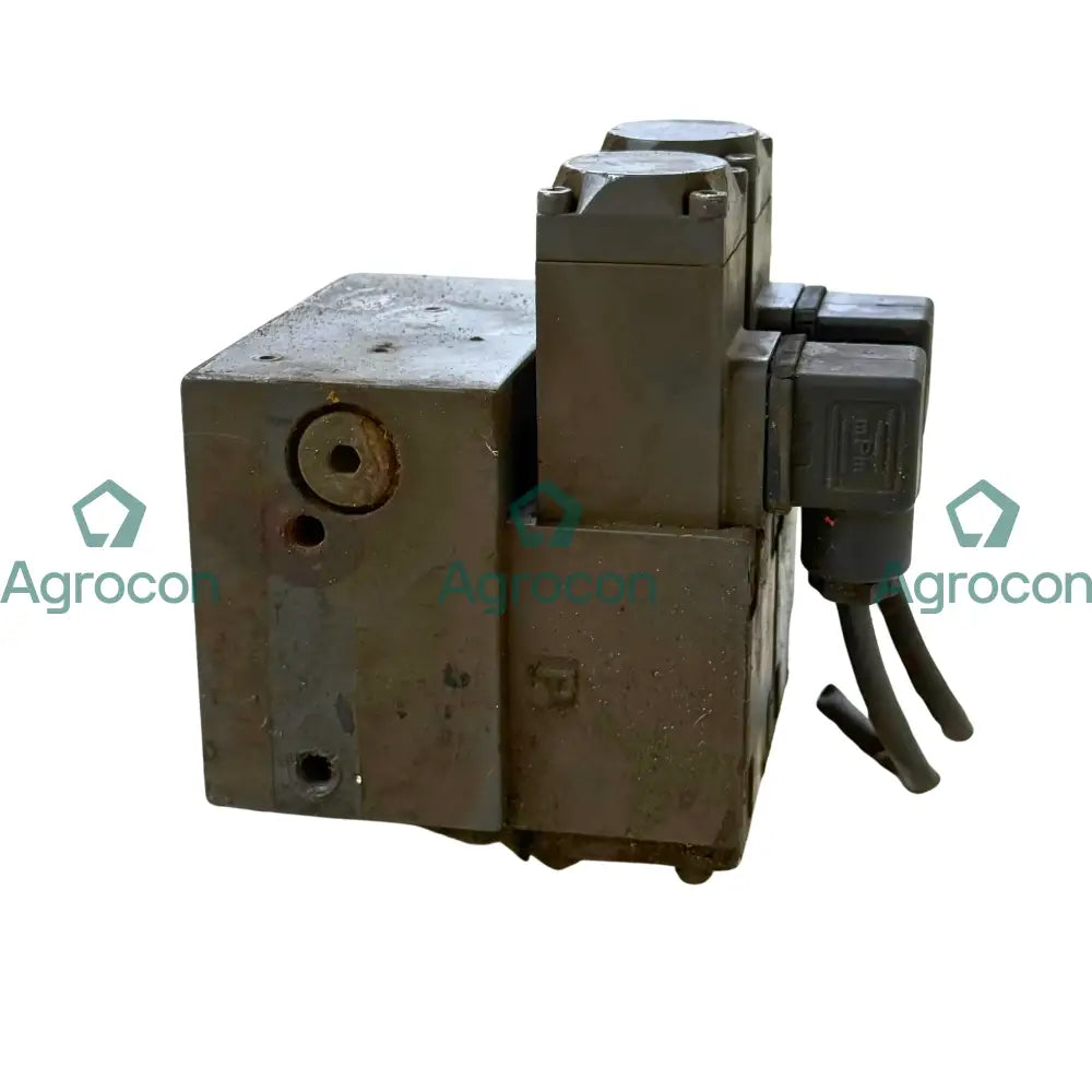 Snabbfästesblock | 14243111 | Åkerman EC230B Hydraulventil