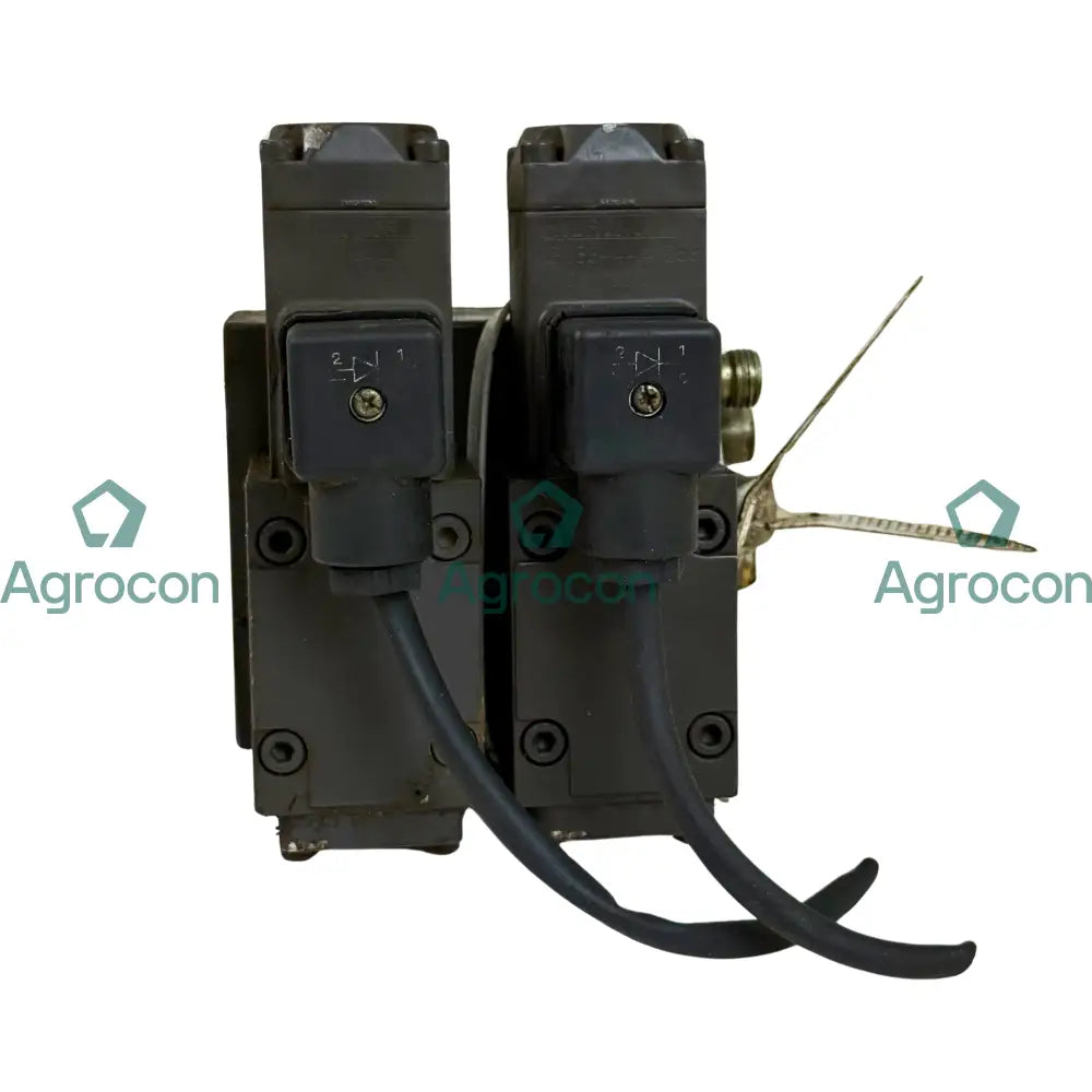 Snabbfästesblock | 14243111 | Åkerman EC230B Hydraulventil