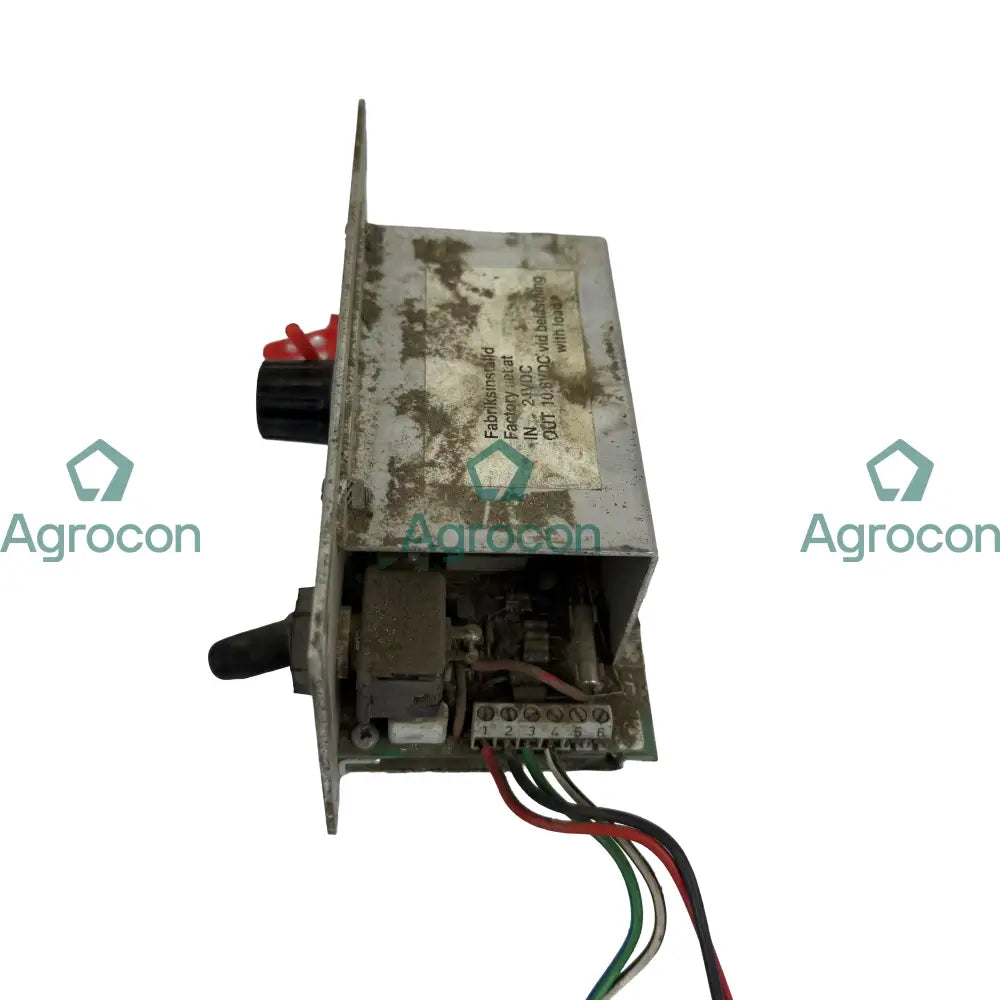 Spänningsregulator | 11008673 | Volvo BM6300 Elsystem