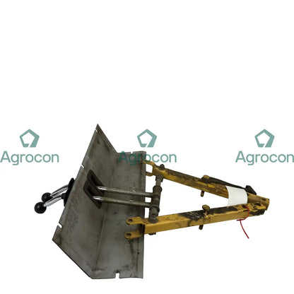 Spak med plåt | 4934955 | Volvo BM6300 Hyttdelar