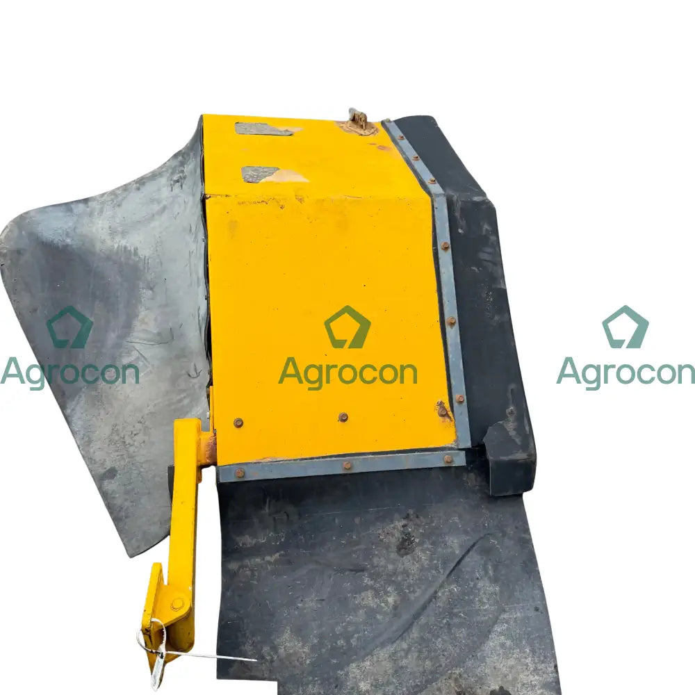 Stänkskärm höger | 11015540 | Volvo L90C Karosseri