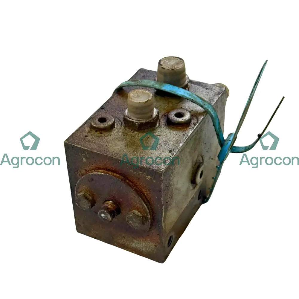 Svängbromsventil till pedal | 14055869 | Åkerman H7MB Hydraulventil