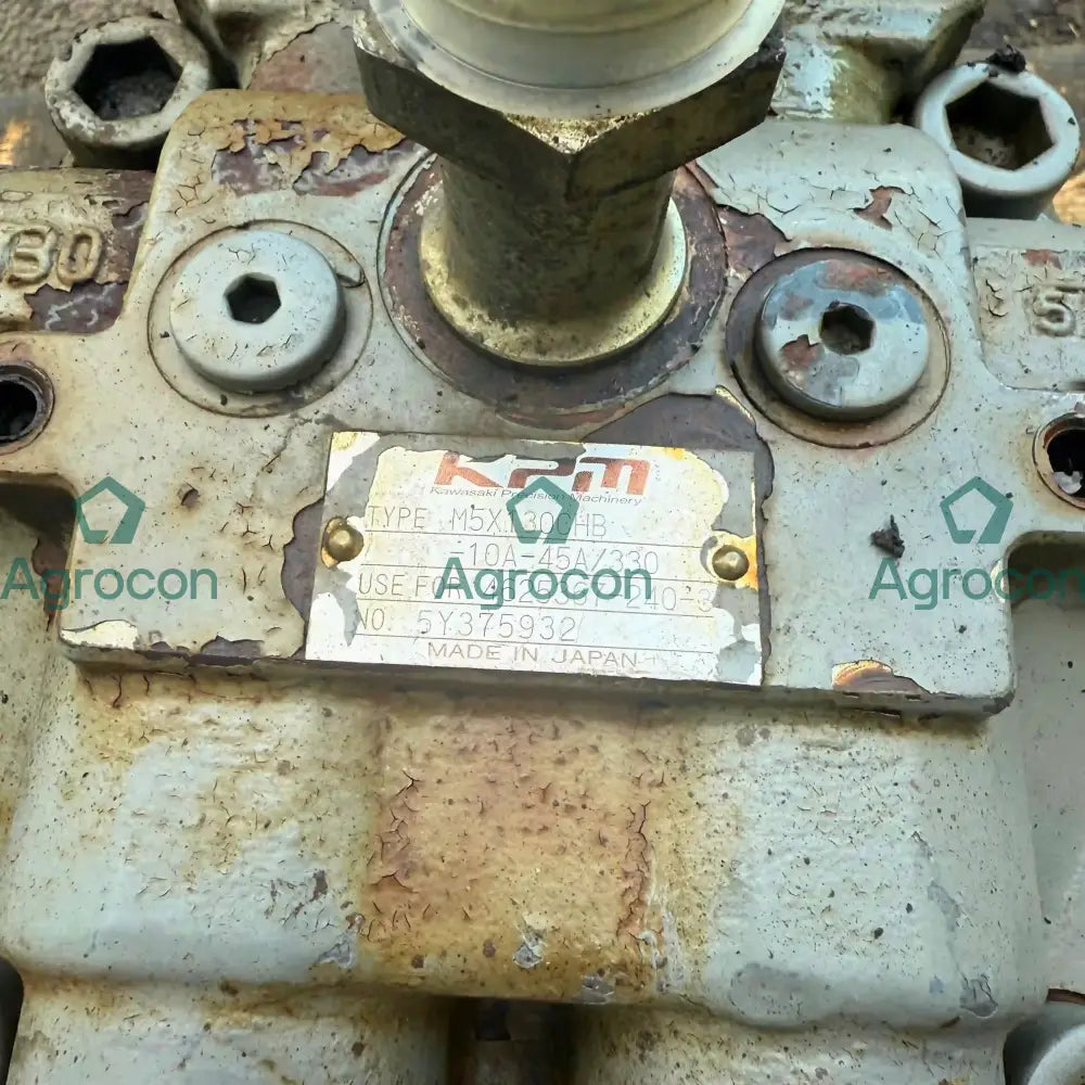 Svängmotor | 4625367 | Hitachi ZX250LC-3 - Svängsystem
