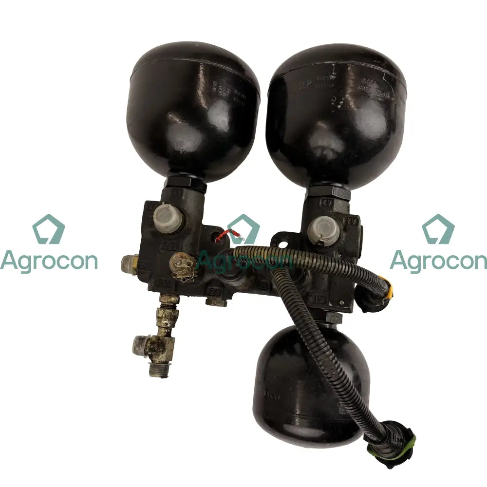 Ventilhus med ackumulator | 11148622 | Volvo L180E Bromssystem