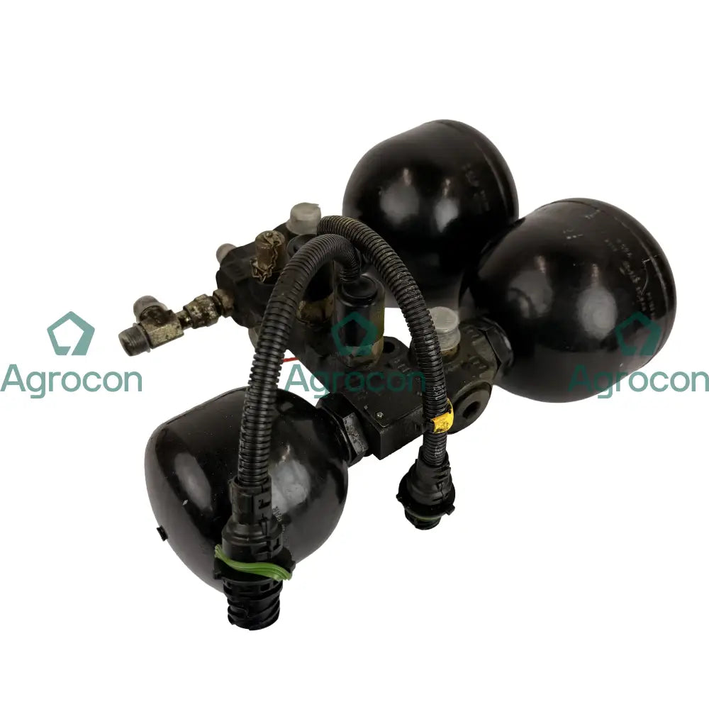 Ventilhus med ackumulator | 11148622 | Volvo L180E Bromssystem