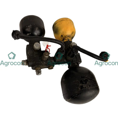 Ventilhus med ackumulator | 11148622 | Volvo L90E Bromssystem