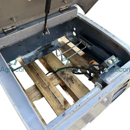 Verktygslåda kåpa och lock | 7048370 6023720 60237213 | Hitachi ZX280LC-3 - Karosseri